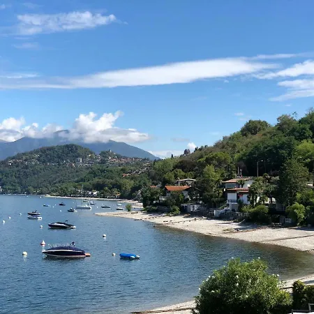 Villa Poseidon Porto Valtravaglia Esterno foto